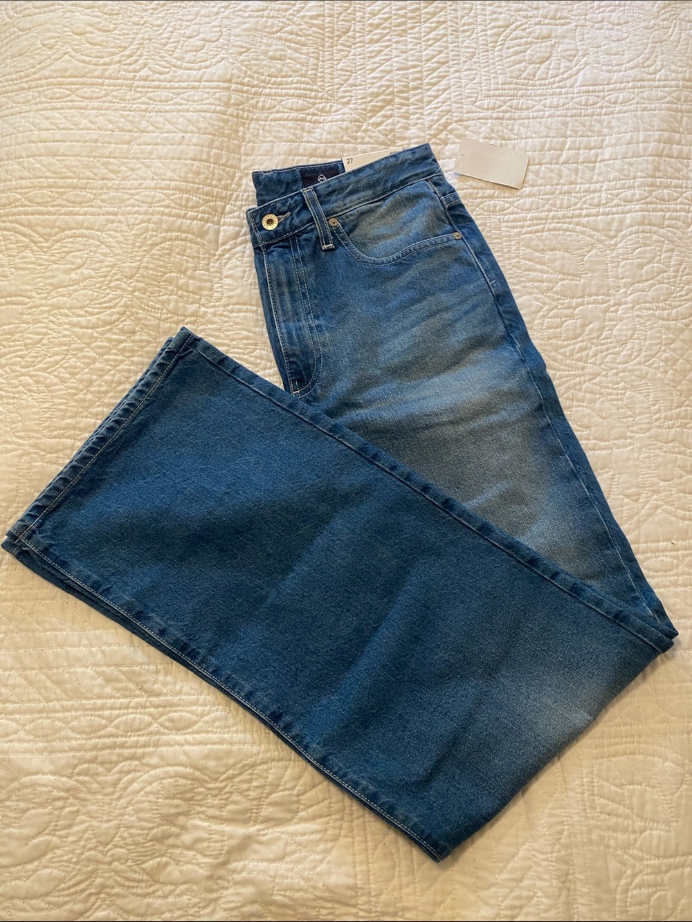 Women’s High-Rise Wide Leg Kora Jeans in Mid Blue Wash